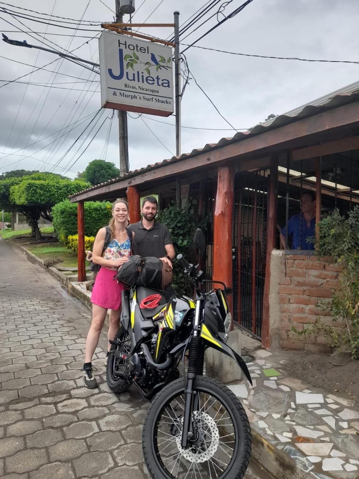 Murph'S Surf Shacks Rivas Esterno foto